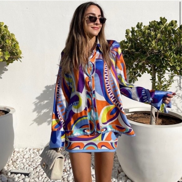 LAST ONE ❗️NWT ZARA BLOGGER FAVE GEOMETRIC BLOUSE - Picture 3 of 12